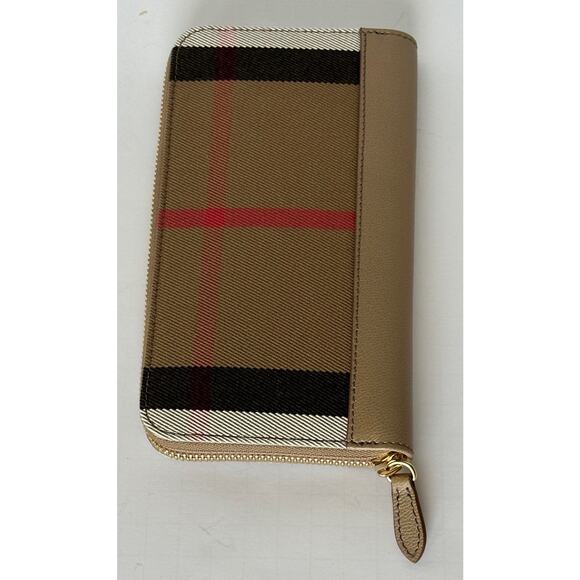 Burberry Large Zip Around House Check Wallet Chestnut Beige 8084519 NWT $630 - Picture 1 of 13